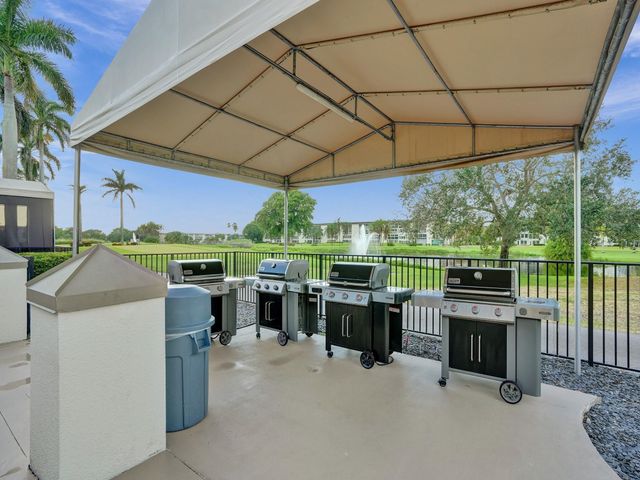1104 Bahama Bend A1, Coconut Creek, FL 33066