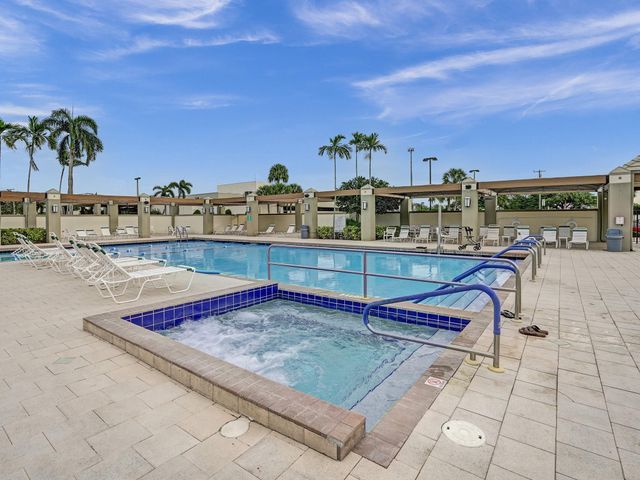 1104 Bahama Bend A1, Coconut Creek, FL 33066