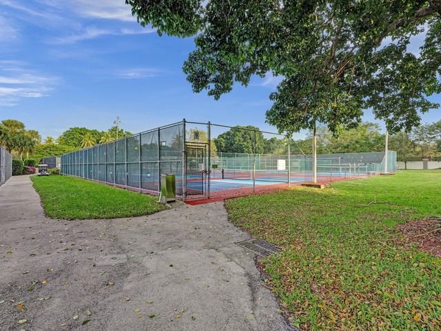 1104 Bahama Bend A1, Coconut Creek, FL 33066