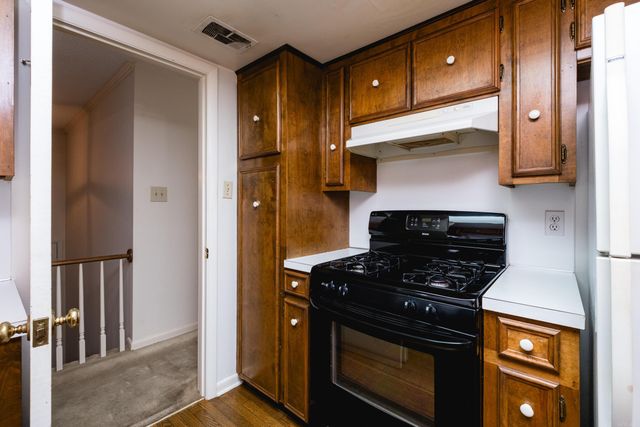 11 Barberry Lane, Little Rock, AR 72227