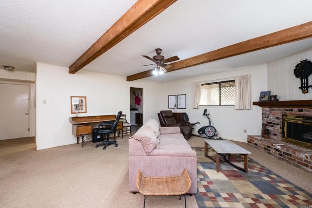 11 Barberry Lane, Little Rock, AR 72227
