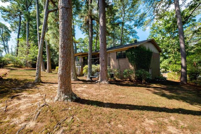 11 Barberry Lane, Little Rock, AR 72227
