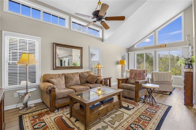 1230 Melton Road 93, West Union, SC 29696