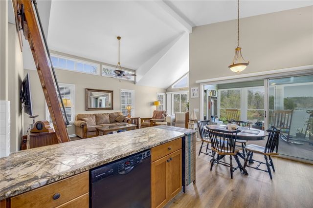 1230 Melton Road 93, West Union, SC 29696