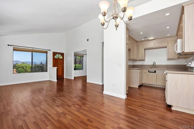 1984 Jayton Ln., Encinitas, CA 92024