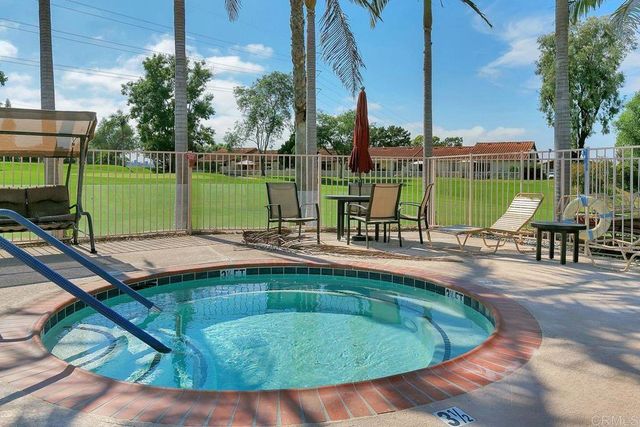 1984 Jayton Ln., Encinitas, CA 92024