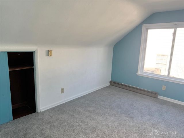 112 Valleyview Drive, Dayton, OH 45405