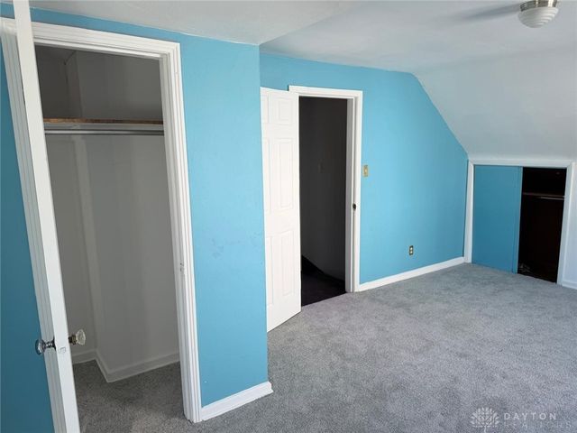 112 Valleyview Drive, Dayton, OH 45405