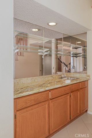 4470 E Ardmore, Anaheim, CA 92807