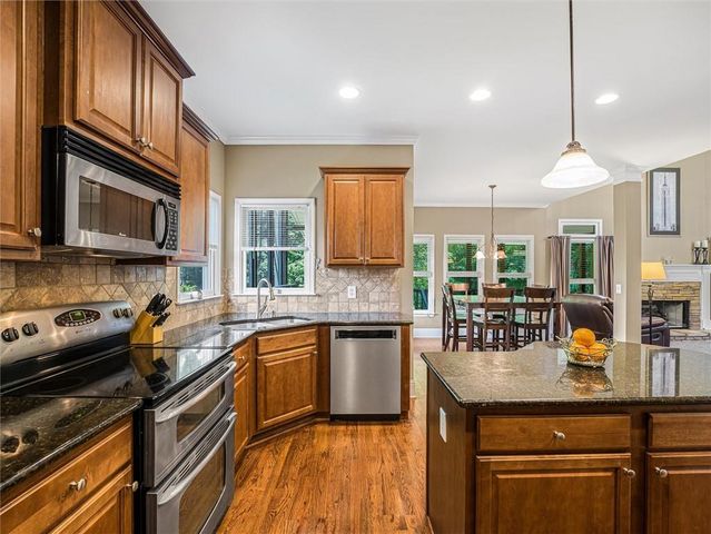 8970 Riverwood Lane, Gainesville, GA 30506