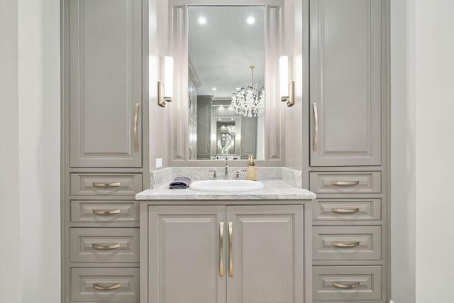 702 Beach Drive, Destin, FL 32541