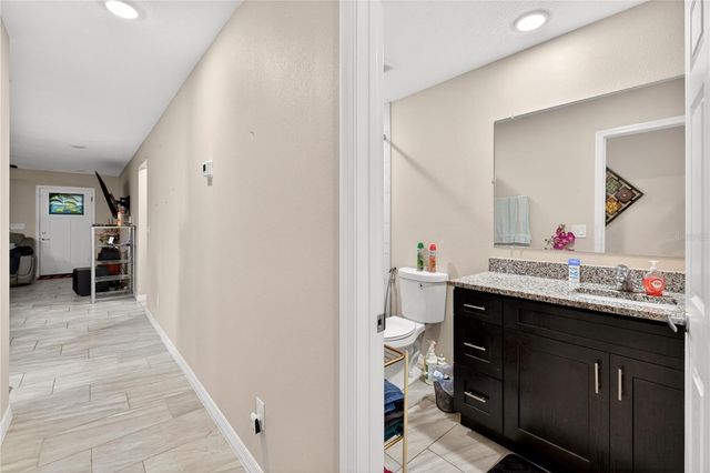 1127 AVENUE J, Haines City, FL 33844