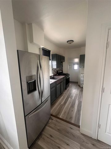 119 S 13th Avenue, Mount Vernon, NY 10550
