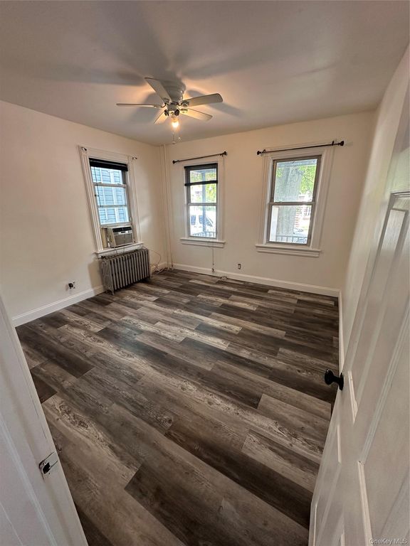 119 S 13th Avenue, Mount Vernon, NY 10550