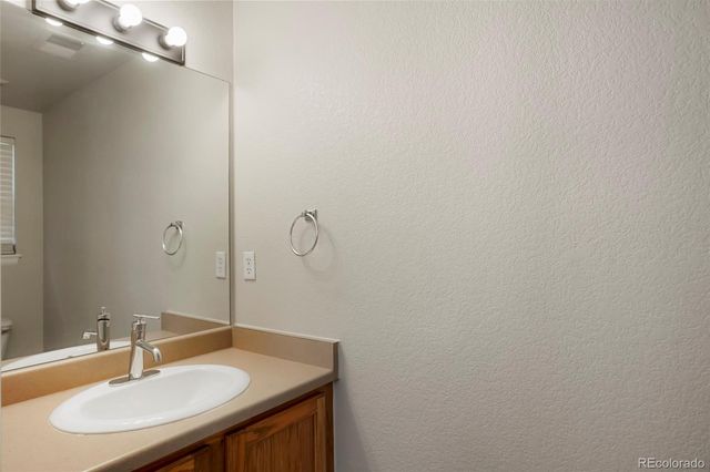 2143 Coronado Parkway 17D, Denver, CO 80229