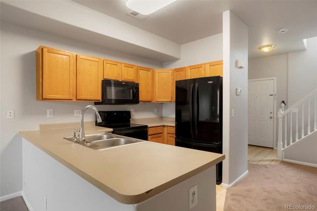 2143 Coronado Parkway 17D, Denver, CO 80229