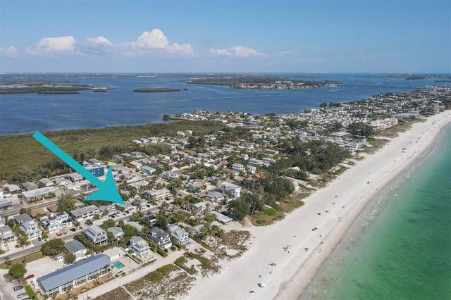 3007 AVENUE E A, Holmes Beach, FL 34217