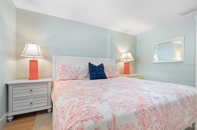 3007 AVENUE E A, Holmes Beach, FL 34217