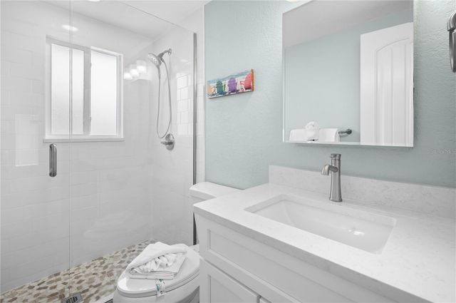 3007 AVENUE E A, Holmes Beach, FL 34217