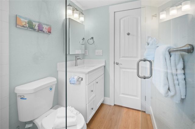 3007 AVENUE E A, Holmes Beach, FL 34217