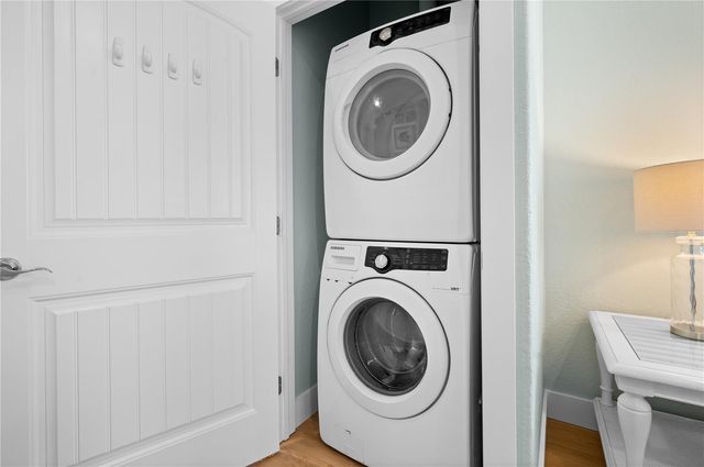 3007 AVENUE E A, Holmes Beach, FL 34217