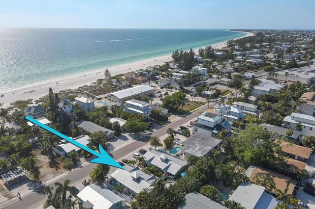 3007 AVENUE E A, Holmes Beach, FL 34217