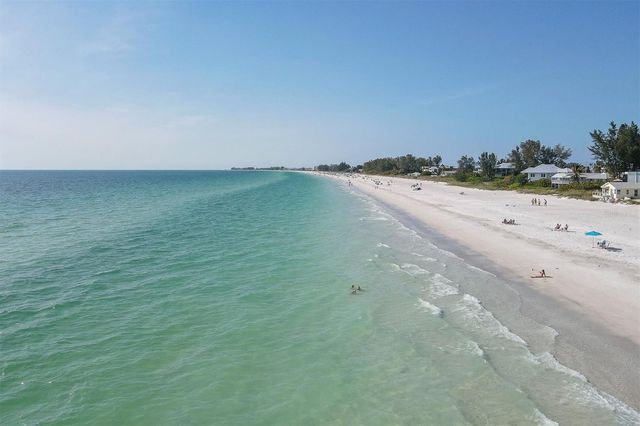 3007 AVENUE E A, Holmes Beach, FL 34217