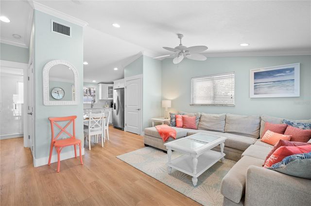 3007 AVENUE E A, Holmes Beach, FL 34217