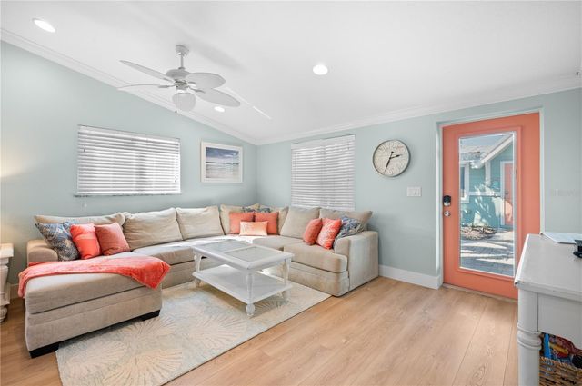 3007 AVENUE E A, Holmes Beach, FL 34217