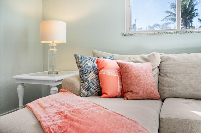 3007 AVENUE E A, Holmes Beach, FL 34217