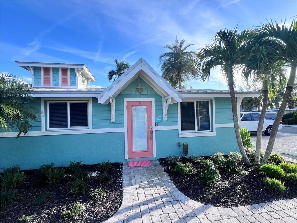 3007 AVENUE E A, Holmes Beach, FL 34217