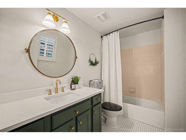 17853 W 77th Ln, Arvada, CO 80007