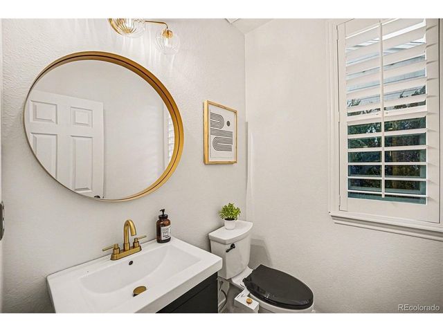 17853 W 77th Ln, Arvada, CO 80007