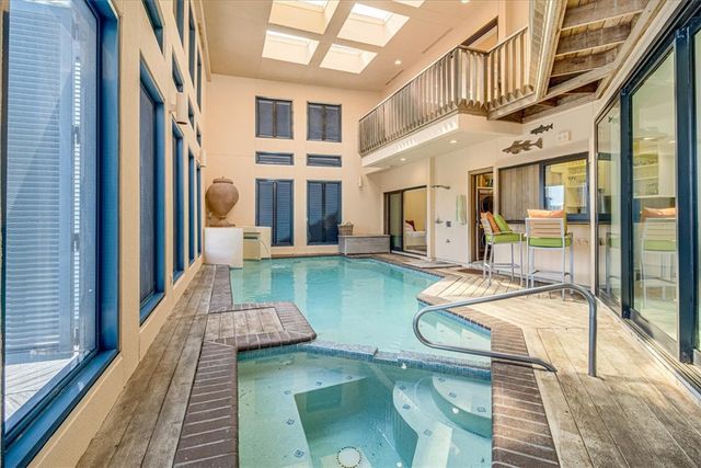 320 Bahia Mar, Port Aransas, TX 78373