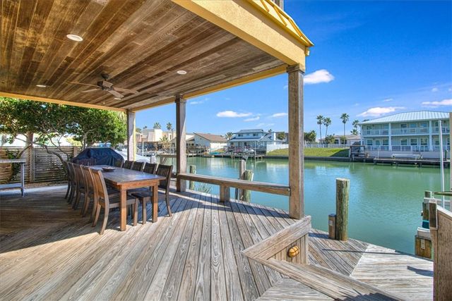 320 Bahia Mar, Port Aransas, TX 78373