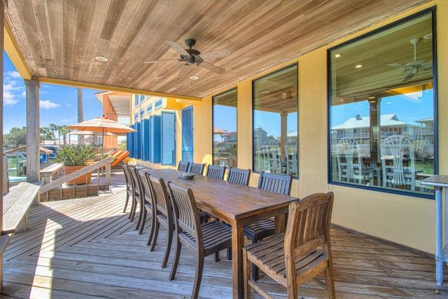 320 Bahia Mar, Port Aransas, TX 78373