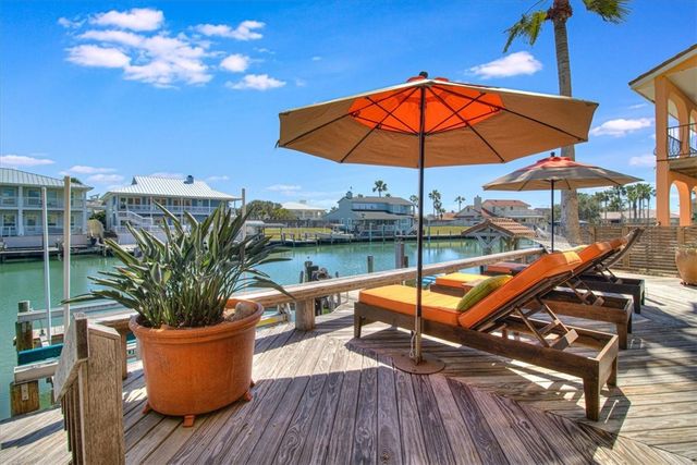 320 Bahia Mar, Port Aransas, TX 78373