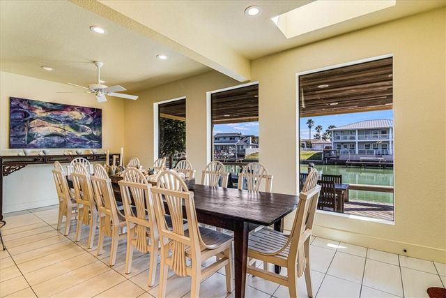 320 Bahia Mar, Port Aransas, TX 78373