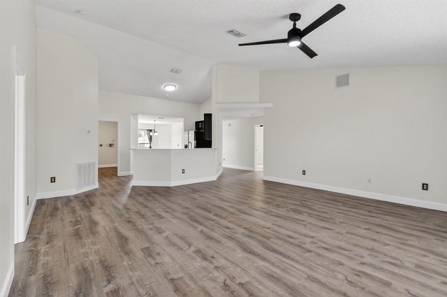 1714 SE Aneci Street, Port St. Lucie, FL 34983
