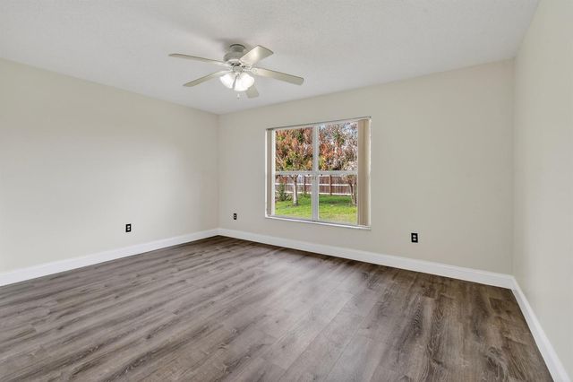 1714 SE Aneci Street, Port St. Lucie, FL 34983