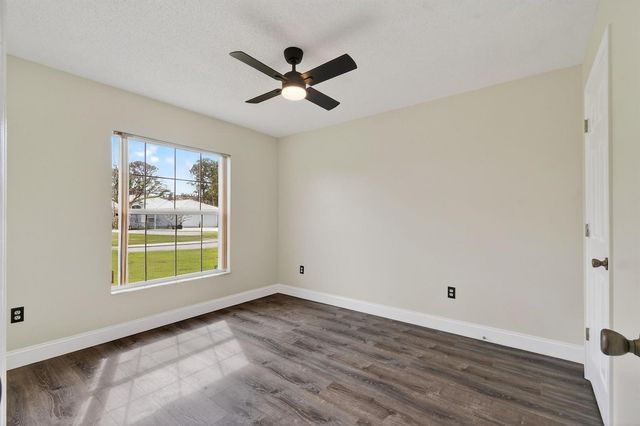 1714 SE Aneci Street, Port St. Lucie, FL 34983