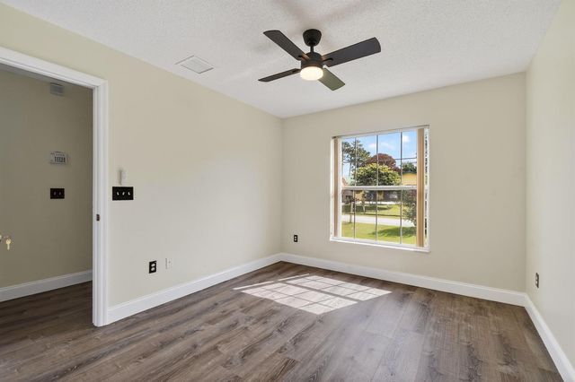 1714 SE Aneci Street, Port St. Lucie, FL 34983
