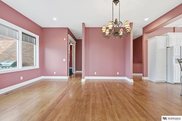 7504 N 130th Street, Omaha, NE 68142