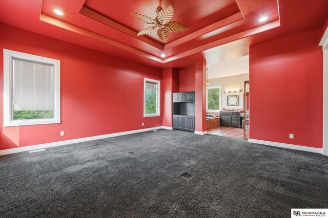 7504 N 130th Street, Omaha, NE 68142