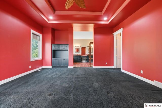 7504 N 130th Street, Omaha, NE 68142