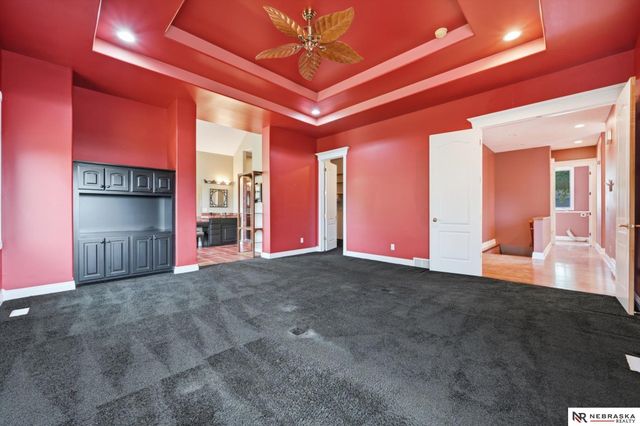 7504 N 130th Street, Omaha, NE 68142
