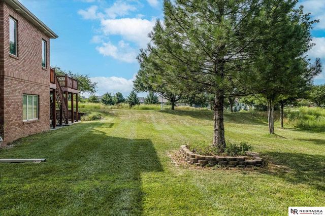 7504 N 130th Street, Omaha, NE 68142