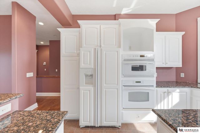 7504 N 130th Street, Omaha, NE 68142