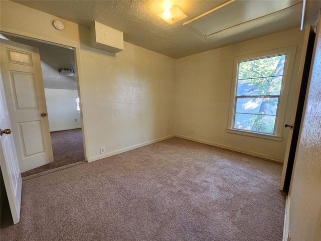 1516 Lindsey Street, Denton, TX 76205