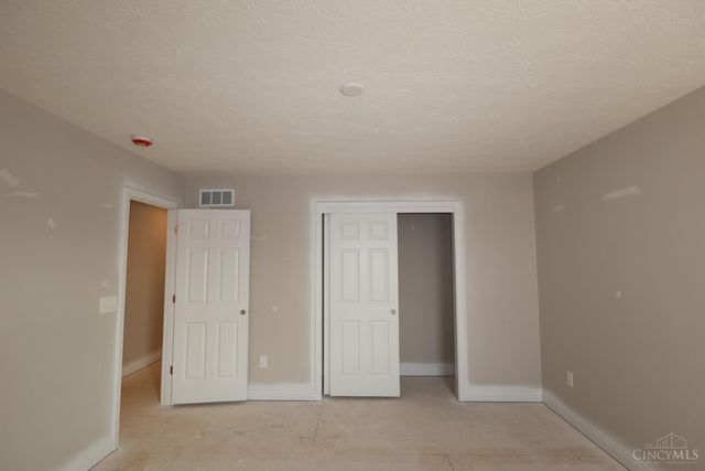 1876 Grove Park Drive, Miami Twp, OH 45150